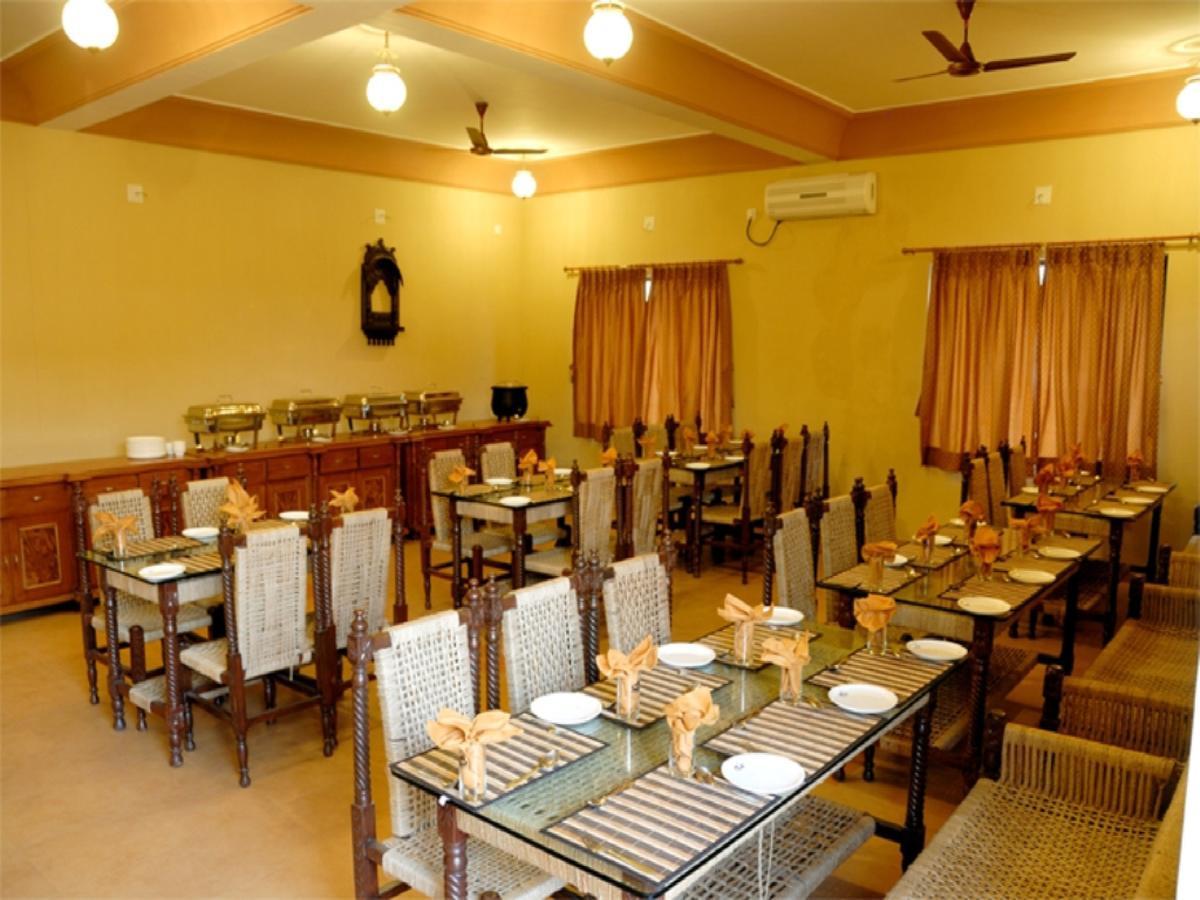 The Royal Safari Camps Hotel Bajāna Exterior foto